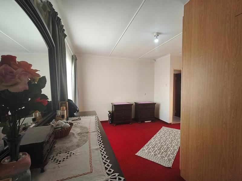 5 Bedroom Property for Sale in Sidwadwa Eastern Cape